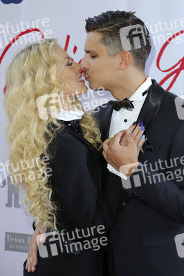 Vernissage der Künstlerin Juliane Golbs in Hamburg