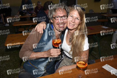 Theaterpremiere 'Ungeheuer heiß' in München