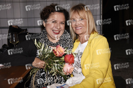 Theaterpremiere 'Ungeheuer heiß' in München