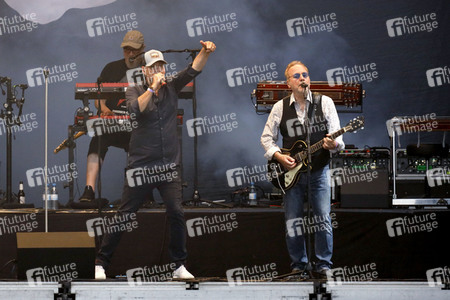 Konzert von Fury in the Slaughterhouse in Möchengladbach