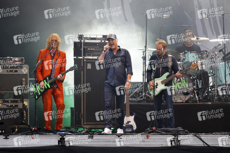 Konzert von Fury in the Slaughterhouse in Möchengladbach