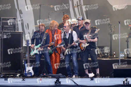 Konzert von Fury in the Slaughterhouse in Möchengladbach