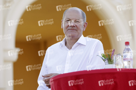 Öffentliches Bürgergespräch mit Olaf Scholz in Potsdam