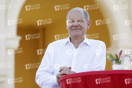 Öffentliches Bürgergespräch mit Olaf Scholz in Potsdam