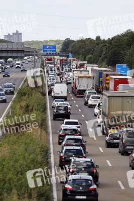 Symbolfoto Stau