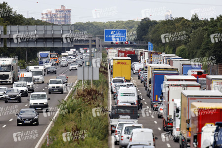 Symbolfoto Stau