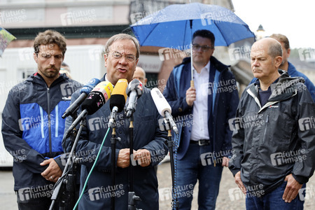 Armin Laschet und Olaf Scholz besuchen Stolberg