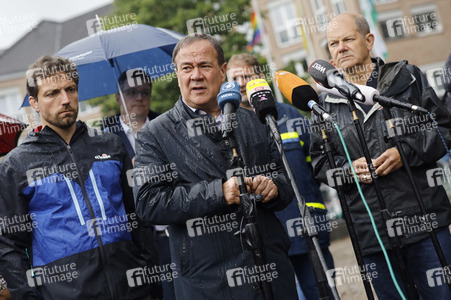 Armin Laschet und Olaf Scholz besuchen Stolberg