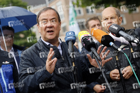 Armin Laschet und Olaf Scholz besuchen Stolberg