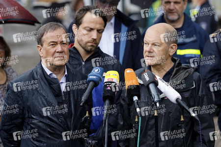 Armin Laschet und Olaf Scholz besuchen Stolberg