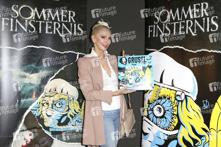 Photocall zur Europa Hörspielserie 'Sommerfinsternis' in Hamburg