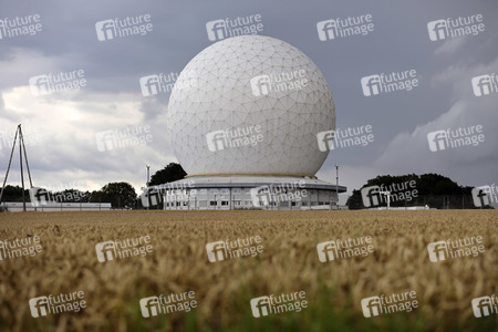 Weltraumbeobachtungsradar TIRA in Wachtberg