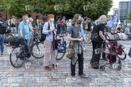 Bündnisdemo zu Klimarassismus und Klimaflucht von Friday for Future in Hamburg