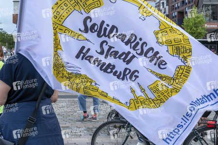 Bündnisdemo zu Klimarassismus und Klimaflucht von Friday for Future in Hamburg