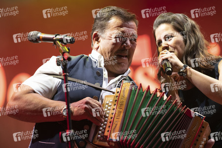Konzert von Oesch's die Dritten in Bern