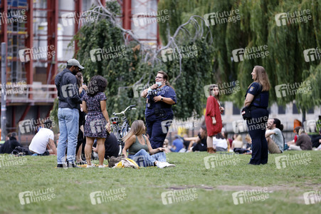 Sperrung vom James-Simon-Park in Berlin