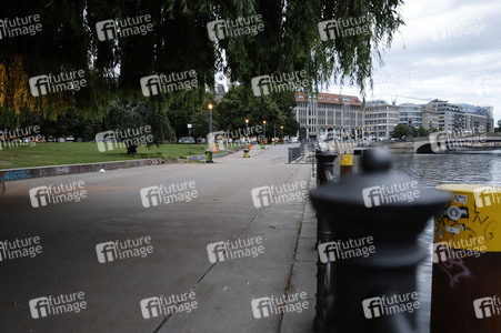 Sperrung vom James-Simon-Park in Berlin