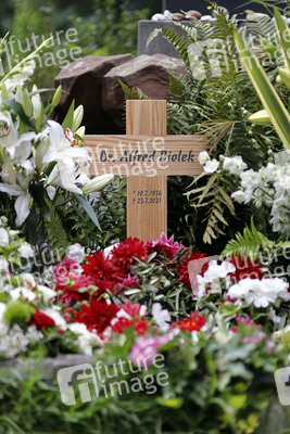 Grab von Alfred Biolek in Köln