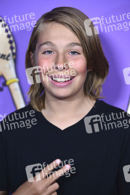 Release Party 'Play Too Much' in Los Angeles