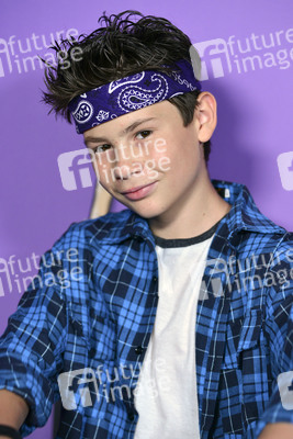 Release Party 'Play Too Much' in Los Angeles