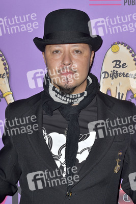 Release Party 'Play Too Much' in Los Angeles