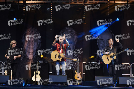 Konzert von Frontm3n in Bad Aibling