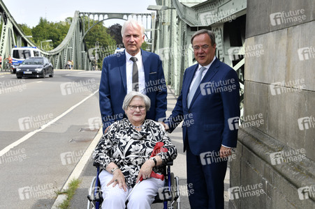 Armin Laschet bei einer Gedenkveranstaltung zum 60. Jahrestag des Baus der Berliner Mauer in Potsdam