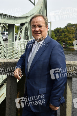 Armin Laschet bei einer Gedenkveranstaltung zum 60. Jahrestag des Baus der Berliner Mauer in Potsdam