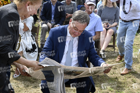 Armin Laschet bei einer Gedenkveranstaltung zum 60. Jahrestag des Baus der Berliner Mauer in Potsdam
