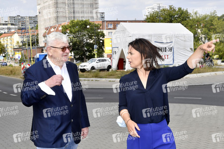 Besuch von Kanlzerkandidatin Annalena Baerbock und Joschka Fischer in Frankfurt (Oder)