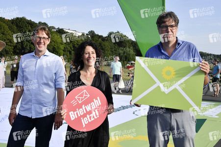 Start der Briefwahlkampagne von Bündnis 90/Die Grünen in Berlin