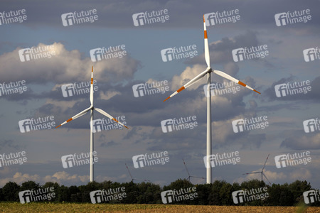 Symbolfoto Windräder