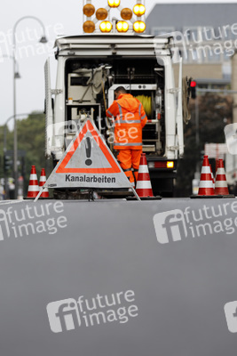 Symbolfoto Kanalarbeiten