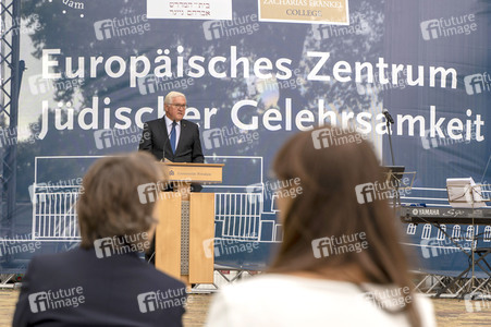 Eröffnung des 'Europäischen Zentrums für Jüdische Gelehrsamkeit' in Potsdam