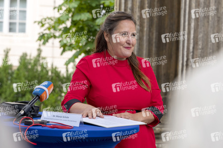 Eröffnung des 'Europäischen Zentrums für Jüdische Gelehrsamkeit' in Potsdam