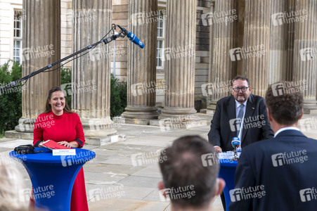 Eröffnung des 'Europäischen Zentrums für Jüdische Gelehrsamkeit' in Potsdam