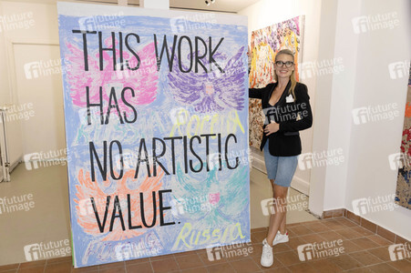 Vernissage von Alena Bulycheva in Hamburg