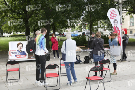Wahlkampfauftakt der Dresdner Bundestagsabgeordneten Katja Kipping in Dresden