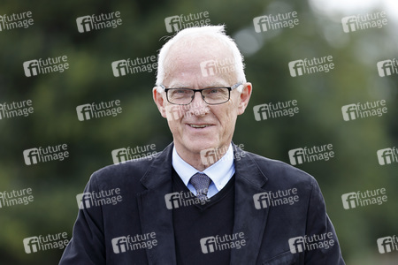 Armin Laschet bei der Inbetriebnahme das Pumpwerks Oberhausen