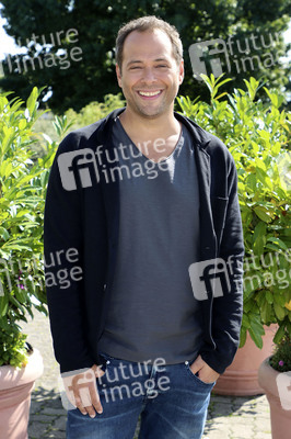 Fototermin zum Start der 19. Staffel der TV-Serie 'Rote Rosen' in Lüneburg