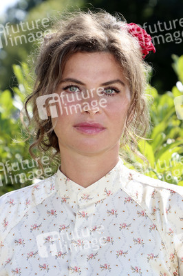 Fototermin zum Start der 19. Staffel der TV-Serie 'Rote Rosen' in Lüneburg
