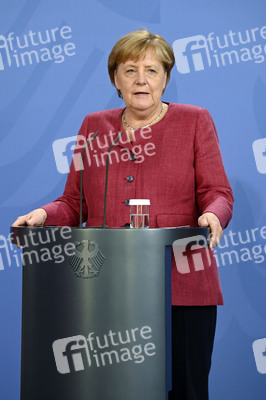 Pressekonferenz mit Angela Merkel zur Lage in Afghanistan in Berlin