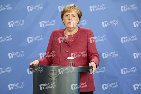 Pressekonferenz mit Angela Merkel zur Lage in Afghanistan in Berlin