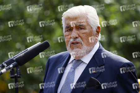 Verlegung eines Stolpersteins für NS-Opfer Bruno Lüdke in Berlin