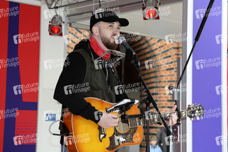 Wahlkampfveranstaltung Partei Die Linke in Stralsund
