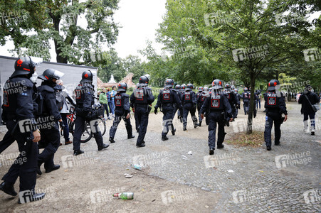 Demonstration von Kritikern der Corona-Maßnahmen in Berlin
