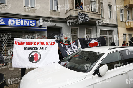 Demonstration von Kritikern der Corona-Maßnahmen in Berlin