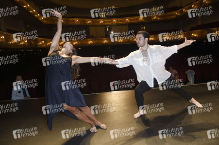 Pressecocktail zur Souldance Show 'Candle Light Cocktail' in Berlin