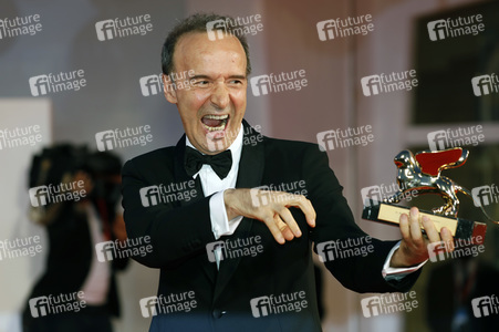 Goldener Löwe für Roberto Benigni, Internationale Filmfestspiele von Venedig 2021