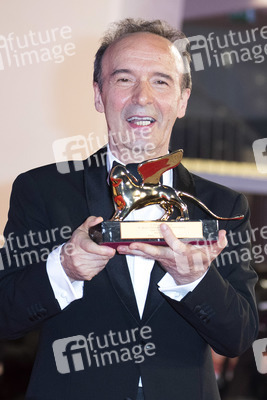 Goldener Löwe für Roberto Benigni, Internationale Filmfestspiele von Venedig 2021